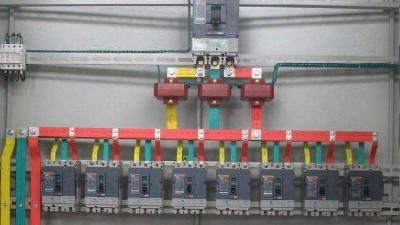 配電柜風力發(fā)電母線槽有什么特點【千亞電氣】